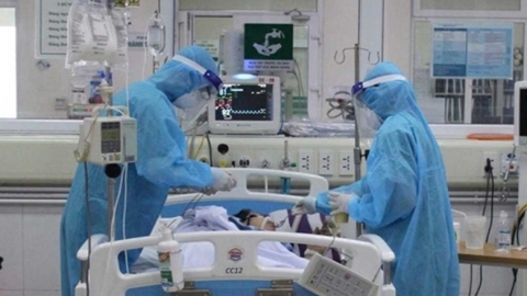 Ngày 13/09, ca COVID-19 mới tăng vọt lên 3.301, có 2 bệnh nhân tử vong
