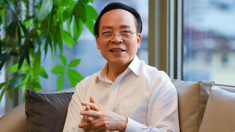 Nghệ nhân “đẽo ngọc” cho đời