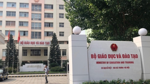 Thi hành kỷ luật Ban Cán sự đảng Bộ Giáo dục và Đào tạo nhiệm kỳ 2016-2021 và một số cá nhân