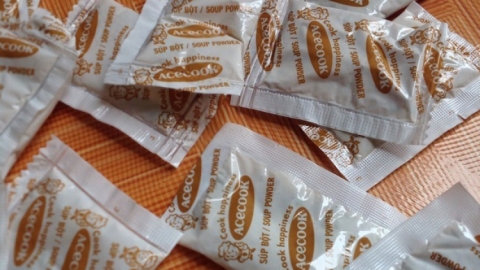 Bộ Công Thương phát đi cảnh báo đối với hành vi kinh doanh riêng gói súp mì ăn liền