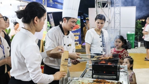 Quảng Ninh: Đưa ẩm thực trở thành sản phẩm du lịch đặc sắc