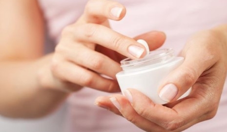 Thu hồi toàn quốc mỹ phẩm Serum Burst Lotion diếp cá siêu kích trắng (lọ 250g)