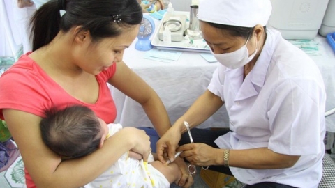 TP. Hồ Chí Minh kiến nghị Bộ Y tế sớm phân bổ vaccine tiêm chủng mở rộng