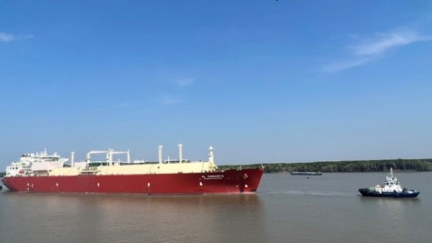 Chuyến tàu LNG thứ hai của PV GAS cập bến, sẵn sàng phục vụ sản xuất điện