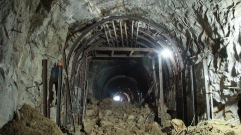 Khi nào hầm đường sắt Đèo Cả mới có thể thông tàu?
