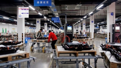 Ngành sản xuất chế tạo công nghệ cao giúp nền kinh tế Trung Quốc tăng trưởng cao hơn dự đoán trong quý I/2024