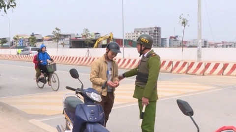 Huyện Yên Phong (Bắc Ninh) ra quân tổng kiểm tra, xử lý vi phạm về trật tự an toàn giao thông, trật tự công cộng