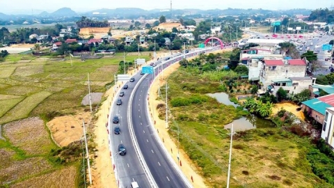 Ngành GTVT Tuyên Quang: Nỗ lực xây dựng hệ thống đường giao thông đồng bộ, hiện đại