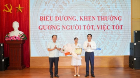 Biểu dương, khen thưởng điều dưỡng Nguyễn Thị Thảo, Khoa hô hấp, Bệnh viện Trẻ em Hải Phòng