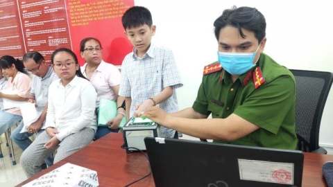 TP. Hồ Chí Minh đã thu nhận gần 40.000 hồ sơ cấp mới thẻ Căn cước