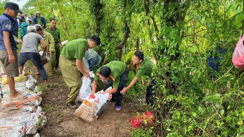 Công an Nam Định ra quân khắc phục hậu quả bão số 3 và mưa lũ