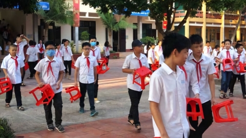 Nhiều nơi tiếp tục cho học sinh nghỉ học để phòng, tránh mưa lũ