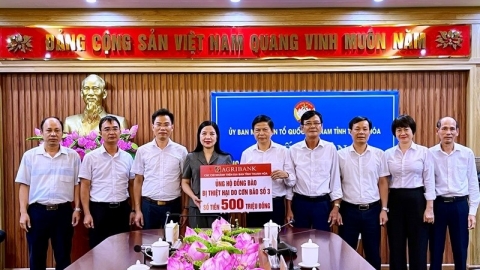 Các chi nhánh Ngân hàng Agribank Thanh Hóa ủng hộ đồng bào bị thiệt hại do bão số 3