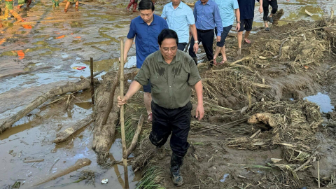 Hỗ trợ người dân ổn định đời sống, tập trung khôi phục sản xuất kinh doanh, thúc đẩy tăng trưởng, kiểm soát lạm phát