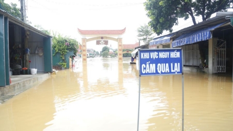 Hà Tĩnh: Gần 11.000 học sinh nghỉ học do mưa lũ