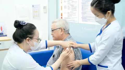 VNVC ra mắt vắc xin phòng viêm phổi RSV thế hệ mới cho người cao tuổi