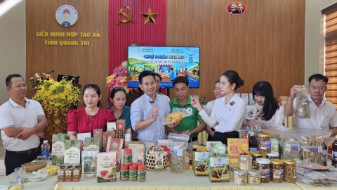 Quảng Trị - Quảng Ngãi phối hợp đưa đặc sản OCOP lên "chợ trực tuyến"