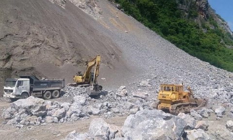 Thanh Hóa: Phê duyệt phương án đấu giá quyền khai thác khoáng sản một số mỏ cát trên địa bàn tỉnh