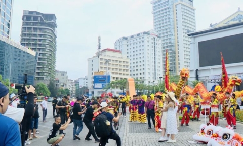 Thành phố Hạ Long: Đón gần 50.000 lượt khách trong ngày nghỉ lễ đầu tiên