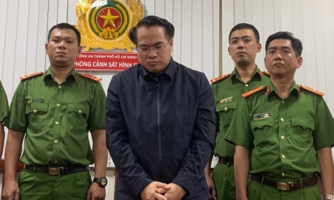 Truy tố cựu Cục trưởng Đăng kiểm Việt Nam
