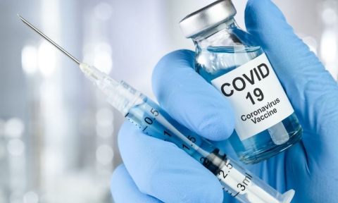 Bất ngờ, AstraZeneca lần đầu thừa nhận vắc xin COVID-19 gây đông máu