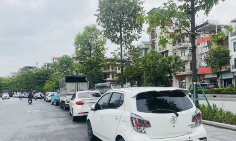 Quảng Ninh: Quyết liệt xử lý vi phạm hành lang đường bộ