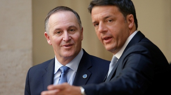 Thủ tướng Italy, New Zealand bất ngờ tuyên bố từ chức