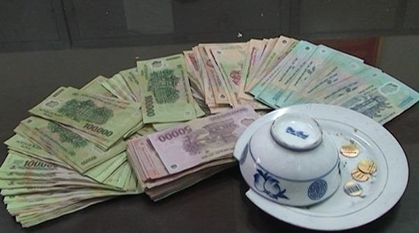 Hưng Yên: Phá ổ đánh bạc bắt giữ 27 đối tượng, thu hơn 130 triệu đồng