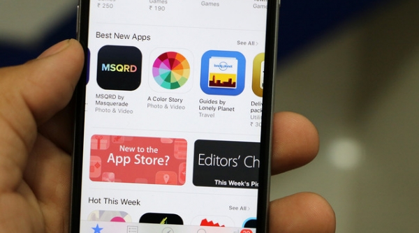 Apple sửa hàng loạt lỗi nghiêm trọng trong iPhone