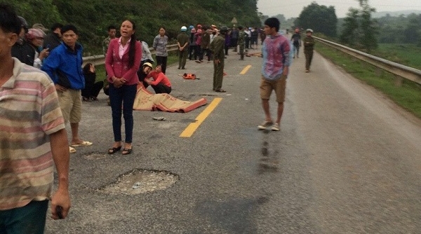 Hà Tĩnh: Tai nạn thương tâm, 4 người thương vong