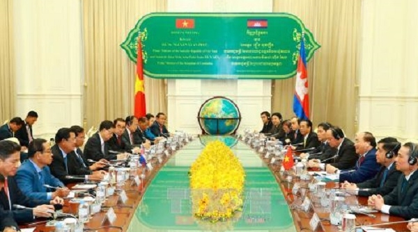 Việt Nam và Campuchia ra tuyên bố chung
