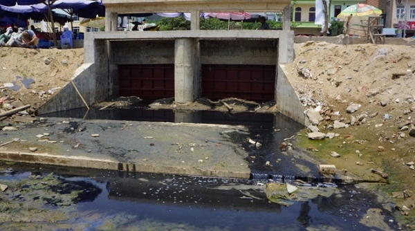 Chi 190 tỷ đồng xử lý các cống nước thải đổ thẳng ra biển Sầm Sơn