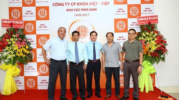 Khóa Việt-Tiệp tổ chức thành công Hội nghị khách hàng 3 miền Bắc-Trung-Nam