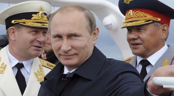 Putin cao thủ phá trận cô lập của Mỹ-phương Tây