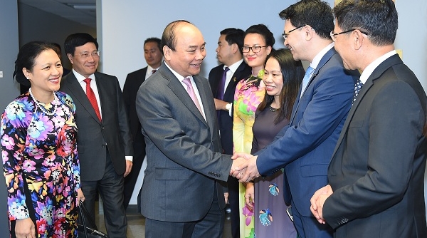 Thủ tướng thăm Phái đoàn Thường trực Việt Nam tại Liên Hợp Quốc