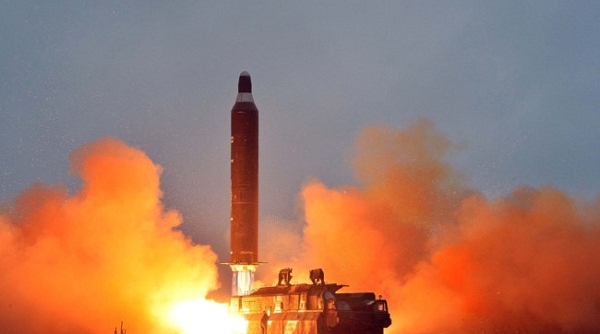 Lãnh đạo Triều Tiên Kim Jong Un: “Quà tên lửa - chắc làm Mỹ khó chịu”