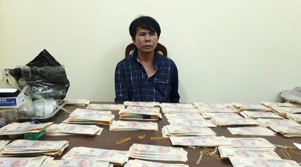 Lạng Sơn: Thưởng nóng vụ bắt đối tượng vận chuyển tiền giả