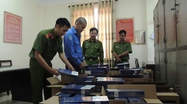 Hà Nam: Bắt giữ 10 .000 bao thuốc lá 555 nhập lậu