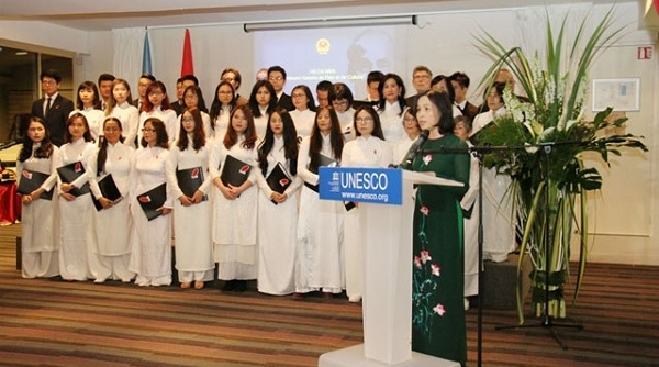 Kỷ niệm 30 năm UNESCO ra Nghị quyết vinh danh Chủ tịch Hồ Chí Minh