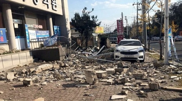 Trận động đất kinh hoàng tại Hàn Quốc: Nhiều ngôi nhà bị đổ sập