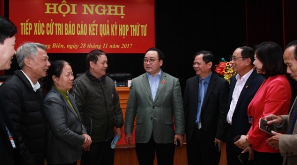 Bí thư Thành ủy Hà Nội ghi nhận ý kiến cử tri quận Long Biên