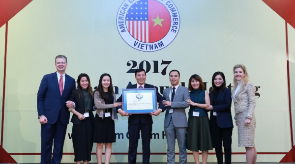 Suntory PepsiCo Việt Nam được vinh danh Doanh Nghiệp Bền Vững và cống hiến cho cộng đồng