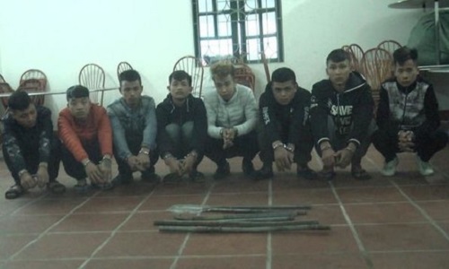 Phú Thọ: Dùng dao kiếm “xin đểu” nhóm thanh niên bị bắt giữ