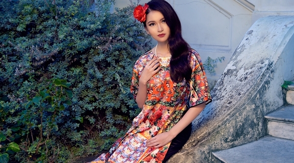 Á hậu Thùy Dung “gợi ý” trang phục áo dài đón Tết
