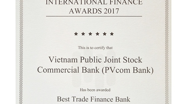 PVcomBank một lần nữa nhận cú đúp giải thưởng uy tín quốc tế