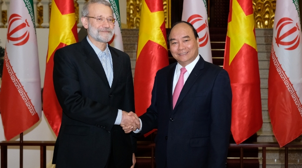 Thủ tướng Nguyễn Xuân Phúc tiếp Chủ tịch Quốc hội Cộng hòa Hồi giáo Iran