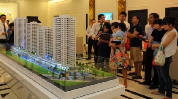 Vạch trần 'chiêu' lách thuế và huy động vốn của doanh nghiệp địa ốc