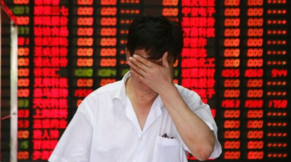 Mất 1,8 nghìn tỷ USD, chứng khoán Trung Quốc rơi vào “thị trường gấu”