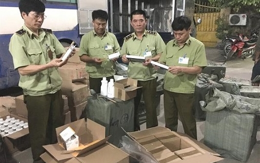 Lạng Sơn: Bắt giữ 1.970 sản phẩm mỹ phẩm các loại nhập lậu