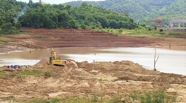 Gia Lai: Có hay không vấn nạn khai thác cát trái phép ở huyện Chư Păh?